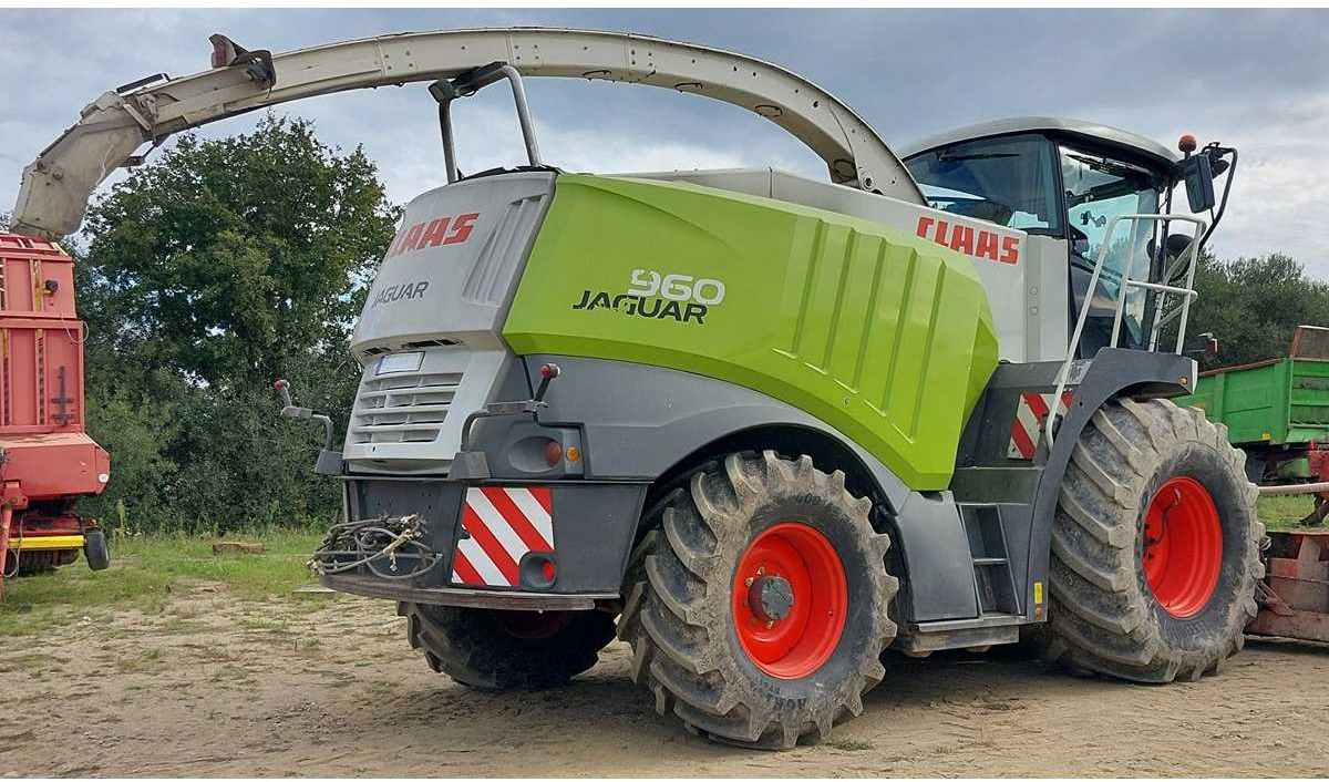 CLAAS - 2011 - 960 - HARVESTER-CHOPPER - Forage harvester: picture 3 CLAAS - 2011 - 960 - HARVESTER-CHOPPER - Forage harvester: picture 3