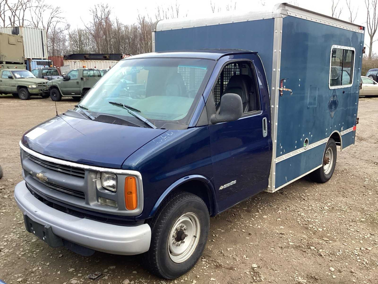 2002 CHEVROLET COMMERCIAL VEHICLE - Commercial vehicle: picture 1 2002 CHEVROLET COMMERCIAL VEHICLE - Commercial vehicle: picture 1