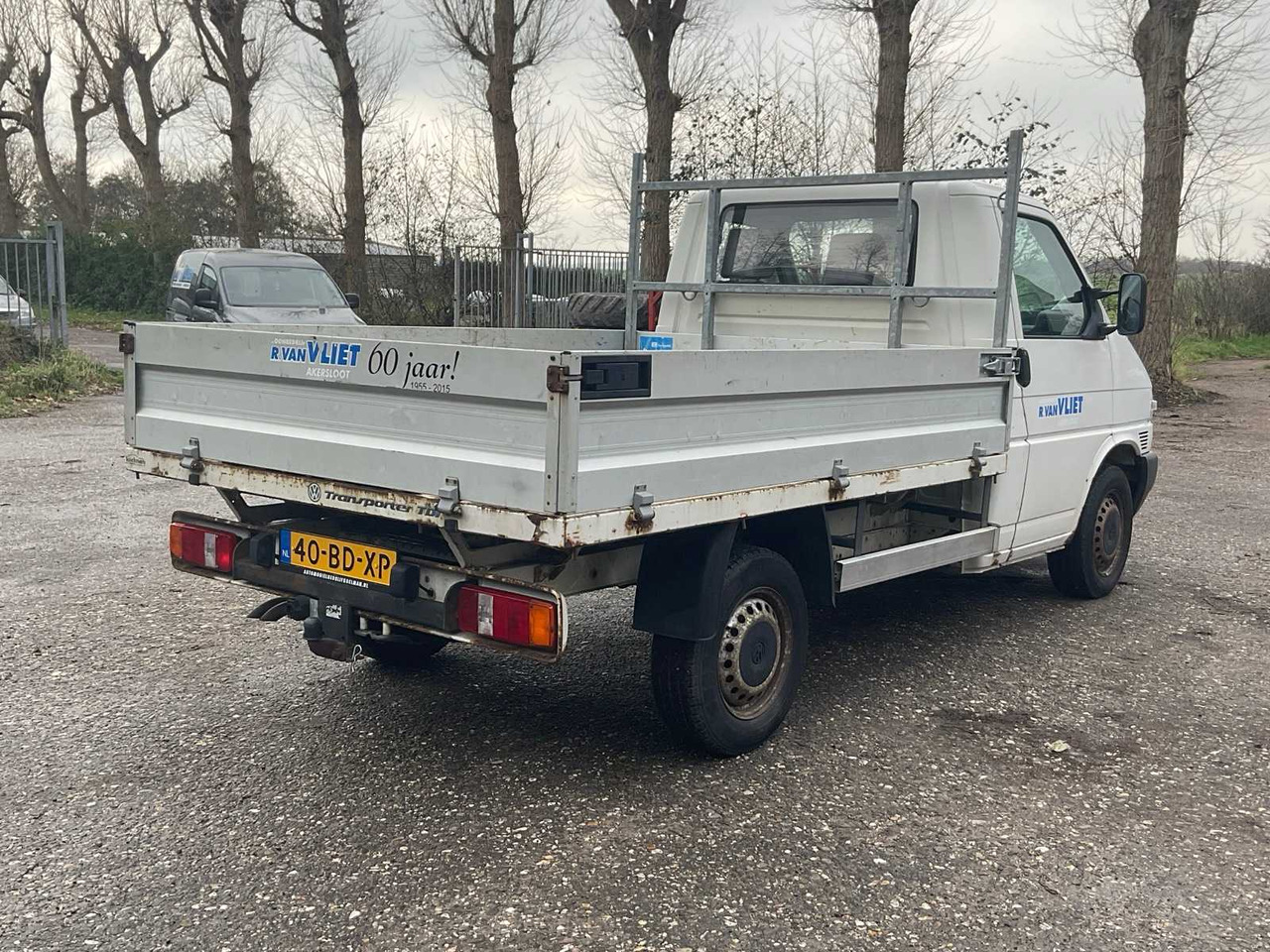 2002 VOLKSWAGEN TRANSPORTER 2.5 TDI 292 COMMERCIAL VEHICLE - Commercial vehicle: picture 3 2002 VOLKSWAGEN TRANSPORTER 2.5 TDI 292 COMMERCIAL VEHICLE - Commercial vehicle: picture 3