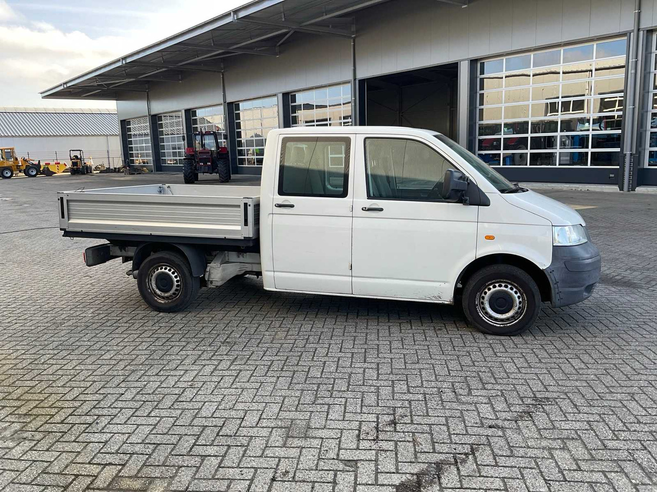 2006 VOLKSWAGEN TRANSPORTER COMMERCIAL VEHICLE - Commercial vehicle: picture 5 2006 VOLKSWAGEN TRANSPORTER COMMERCIAL VEHICLE - Commercial vehicle: picture 5