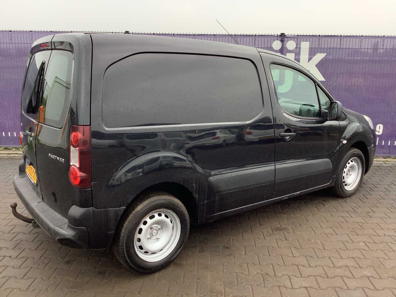 2013 - PEUGEOT - PARTNER - 120 1.6 HDI L1XR PR+ - COMMERCIAL VEHICLE - Commercial vehicle: picture 4 2013 - PEUGEOT - PARTNER - 120 1.6 HDI L1XR PR+ - COMMERCIAL VEHICLE - Commercial vehicle: picture 4