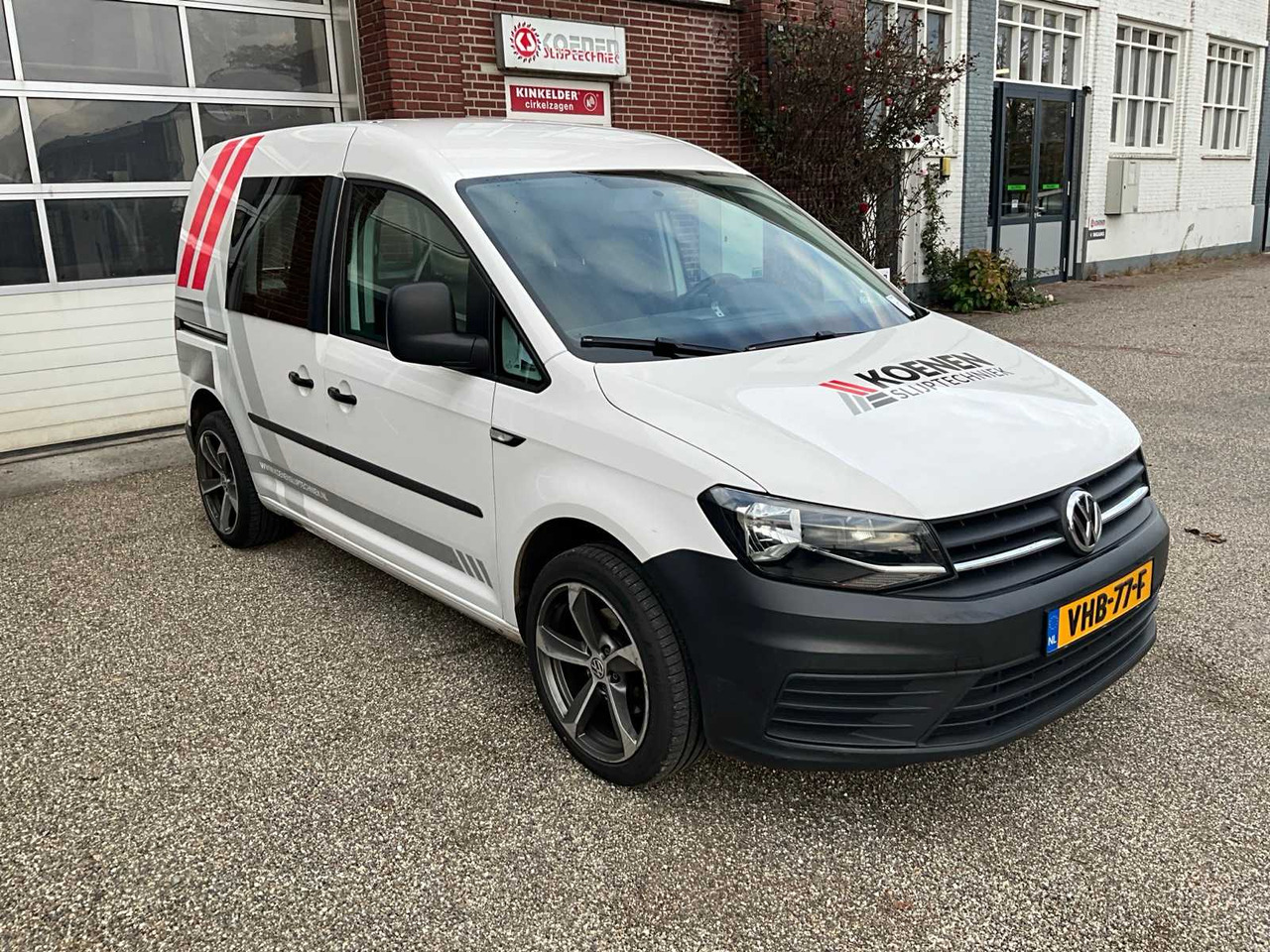 2016 VOLKSWAGEN CADDY 1.2TSI COMMERCIAL VEHICLE - Commercial vehicle: picture 4 2016 VOLKSWAGEN CADDY 1.2TSI COMMERCIAL VEHICLE - Commercial vehicle: picture 4