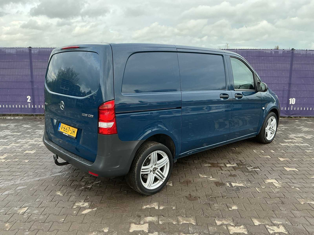 2017 - MERCEDES-BENZ - VITO - 109 CDI FUNC. LONG - COMMERCIAL VEHICLE - Commercial vehicle: picture 4 2017 - MERCEDES-BENZ - VITO - 109 CDI FUNC. LONG - COMMERCIAL VEHICLE - Commercial vehicle: picture 4