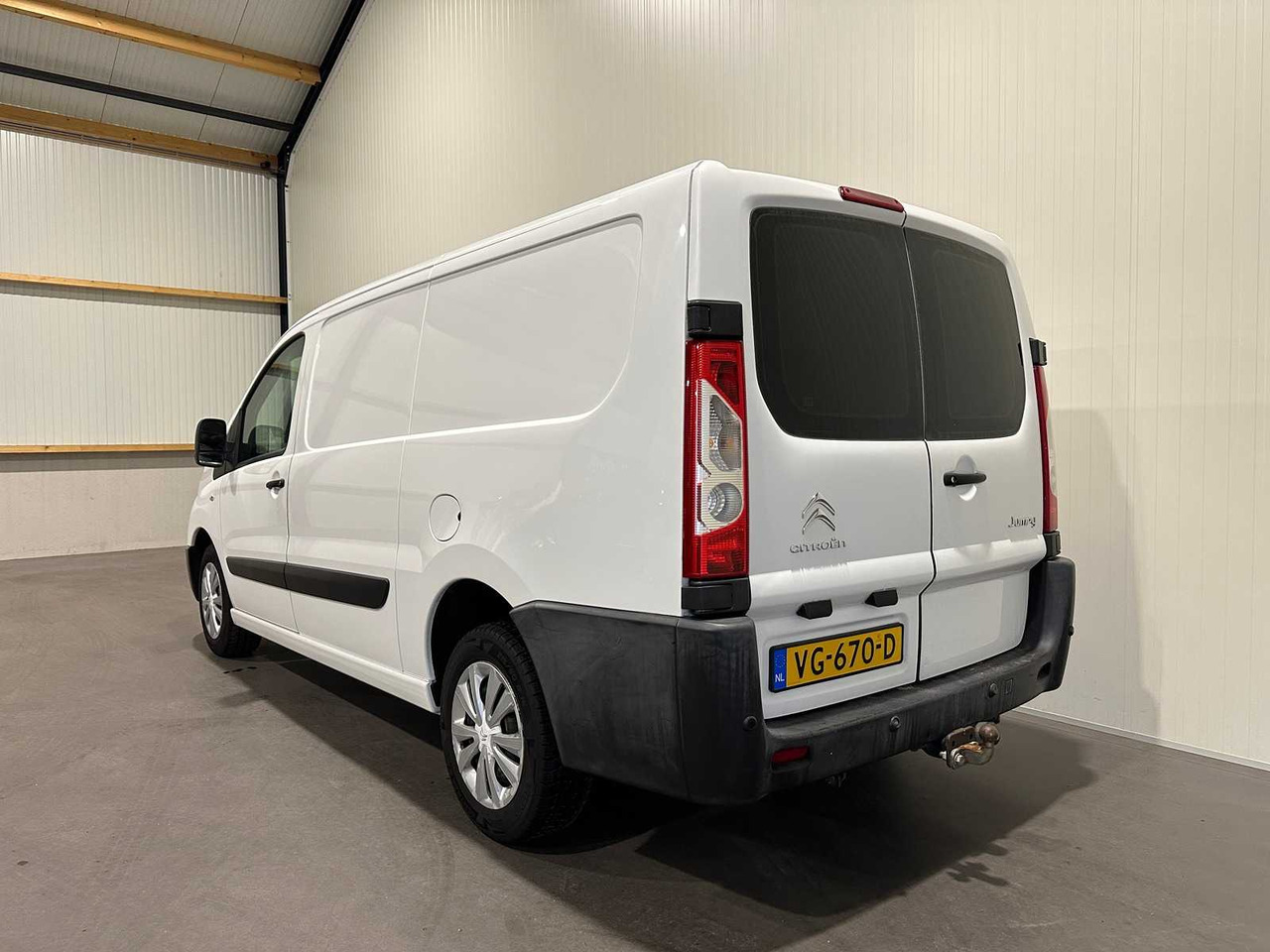 CITROEN JUMPY 12 2.0 HDI L2H1 EC. VG-670-D - Commercial vehicle: picture 3 CITROEN JUMPY 12 2.0 HDI L2H1 EC. VG-670-D - Commercial vehicle: picture 3