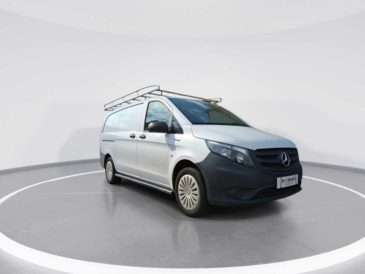 MERCEDES-BENZ EVITO | VXN-23-L I - Commercial vehicle: picture 2 MERCEDES-BENZ EVITO | VXN-23-L I - Commercial vehicle: picture 2