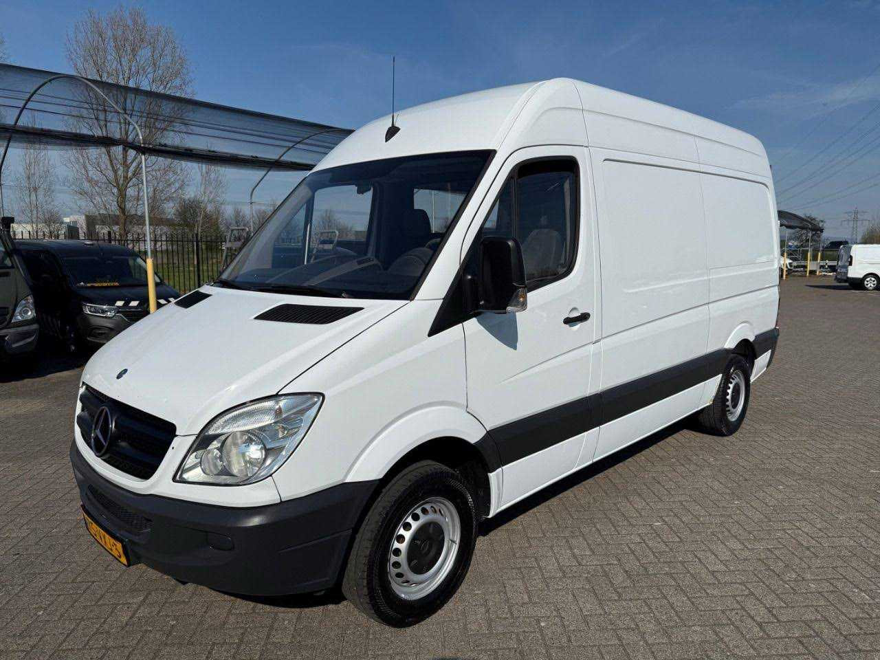MERCEDES-BENZ SPRINTER COMMERCIAL VEHICLE - Commercial vehicle: picture 1 MERCEDES-BENZ SPRINTER COMMERCIAL VEHICLE - Commercial vehicle: picture 1