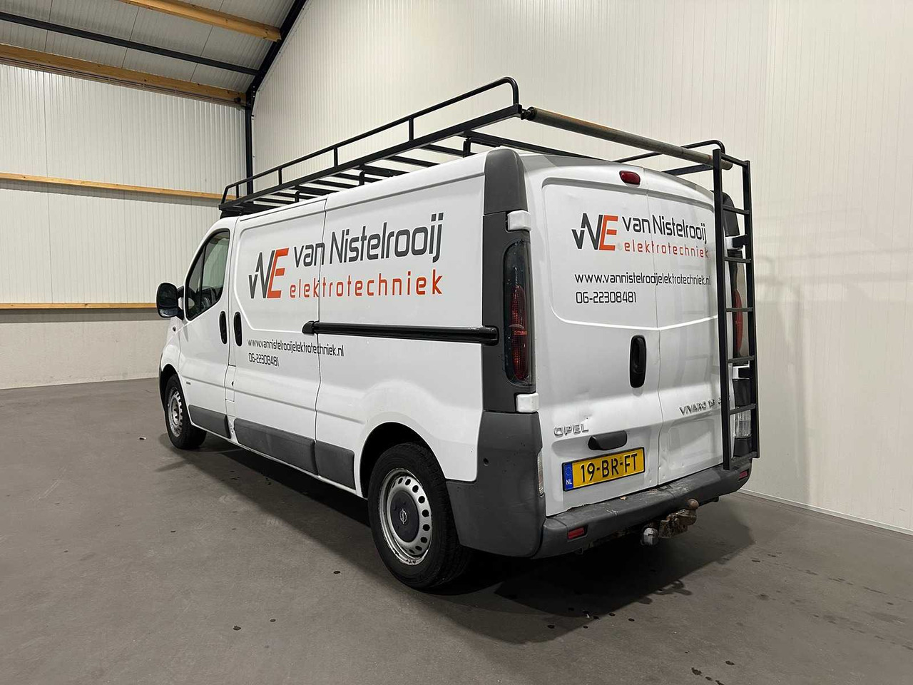 OPEL VIVARO 1.9 CDTI L2H1 19-BR-FT - Commercial vehicle: picture 5 OPEL VIVARO 1.9 CDTI L2H1 19-BR-FT - Commercial vehicle: picture 5