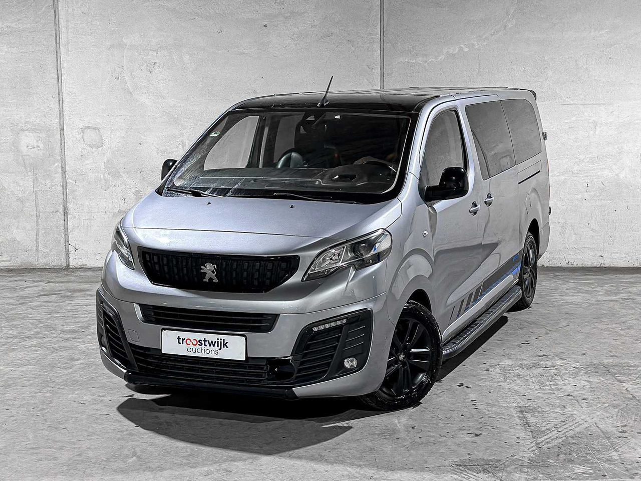 PEUGEOT EXPERT 2.0 BLUEHDI 180 LONG SPORT DC NR 140 178HP 2020, VHL-45-G COMMERCIAL VEHICLE - Commercial vehicle: picture 3 PEUGEOT EXPERT 2.0 BLUEHDI 180 LONG SPORT DC NR 140 178HP 2020, VHL-45-G COMMERCIAL VEHICLE - Commercial vehicle: picture 3