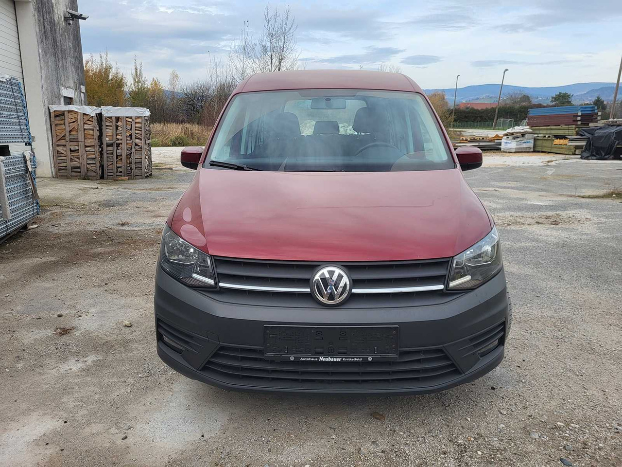 VW - CADDY 2.0 TDI - VAN - Commercial vehicle: picture 2 VW - CADDY 2.0 TDI - VAN - Commercial vehicle: picture 2