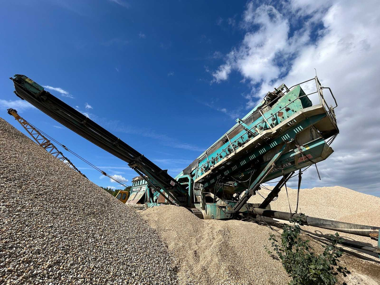 POWERSCREEN CHIEFTAIN 2100x - Construction machinery: picture 5 POWERSCREEN CHIEFTAIN 2100x - Construction machinery: picture 5