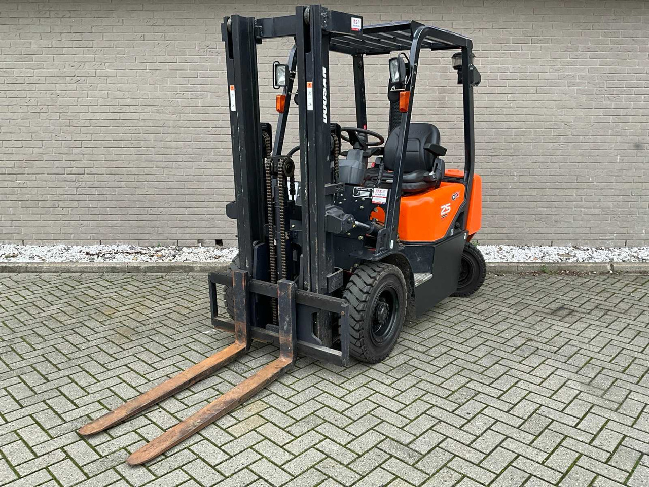 DOOSAN - D25G - FORKLIFT - Forklift: picture 1 DOOSAN - D25G - FORKLIFT - Forklift: picture 1