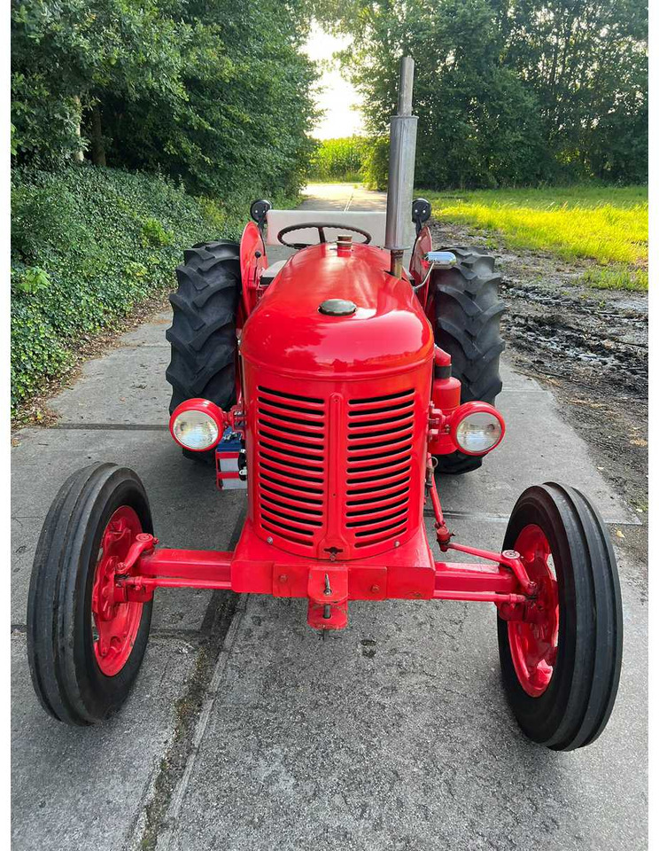 David Brown 25 - Farm tractor: picture 5 David Brown 25 - Farm tractor: picture 5