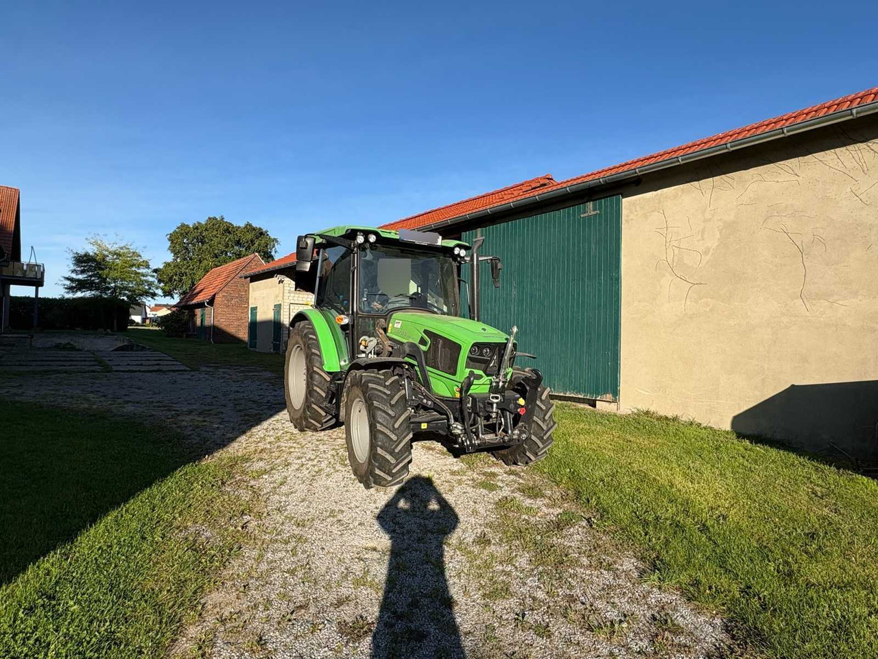 Deutz-Fahr 5070D Keyline - Farm tractor: picture 1 Deutz-Fahr 5070D Keyline - Farm tractor: picture 1