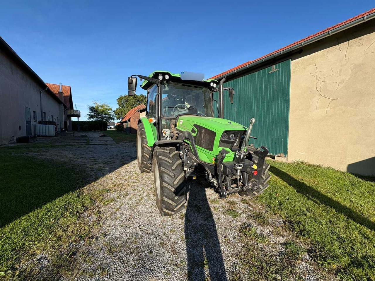Deutz-Fahr 5070D Keyline - Farm tractor: picture 4 Deutz-Fahr 5070D Keyline - Farm tractor: picture 4