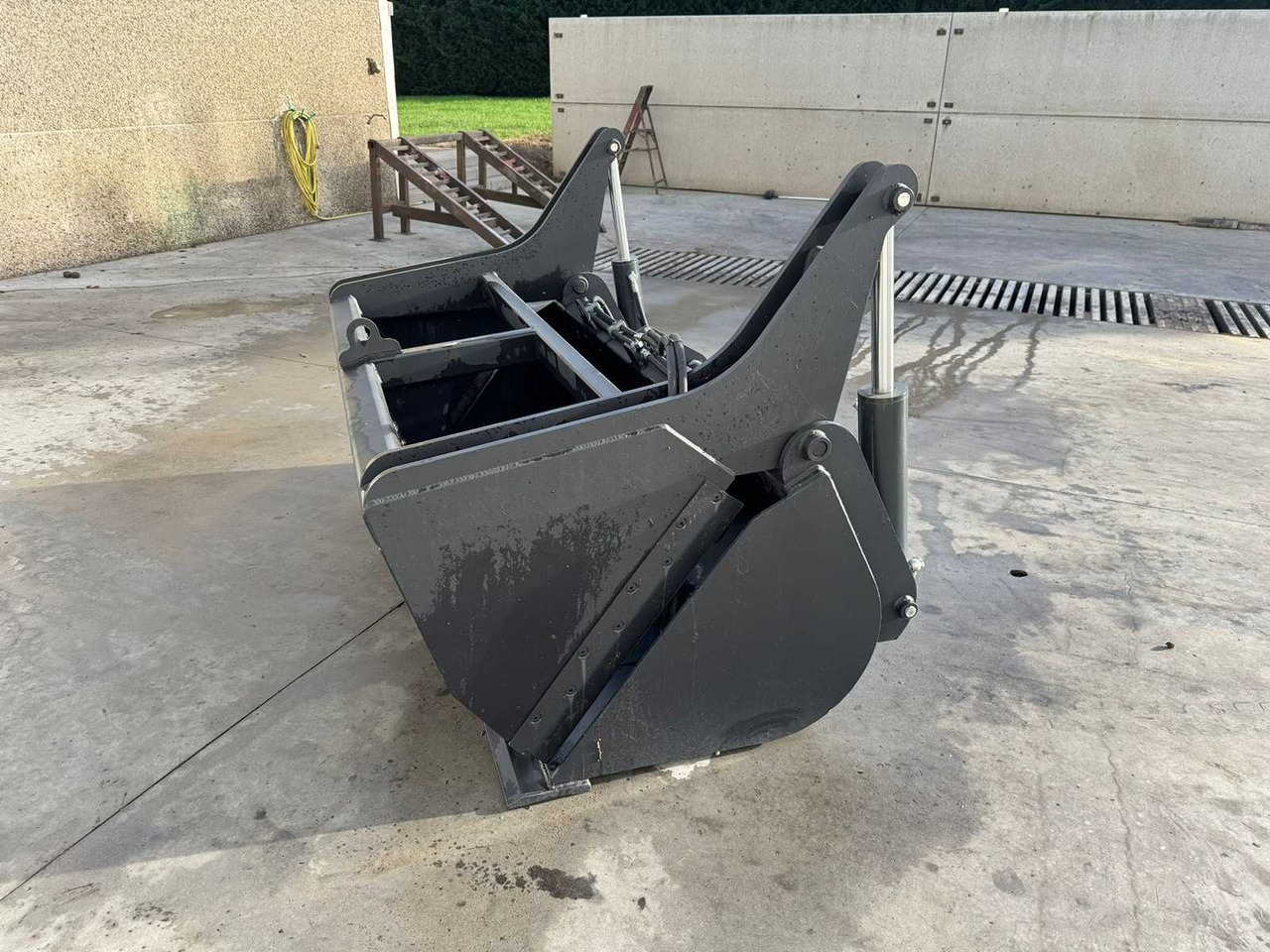 Devos Agri - Silage equipment: picture 4 Devos Agri - Silage equipment: picture 4