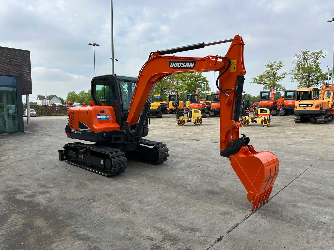 Doosan DX55-9C - Crawler excavator: picture 3 Doosan DX55-9C - Crawler excavator: picture 3