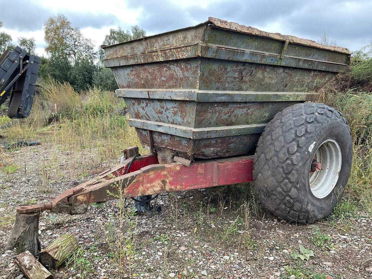 Dumper trailer - Farm tipping trailer/ Dumper: picture 1 Dumper trailer - Farm tipping trailer/ Dumper: picture 1