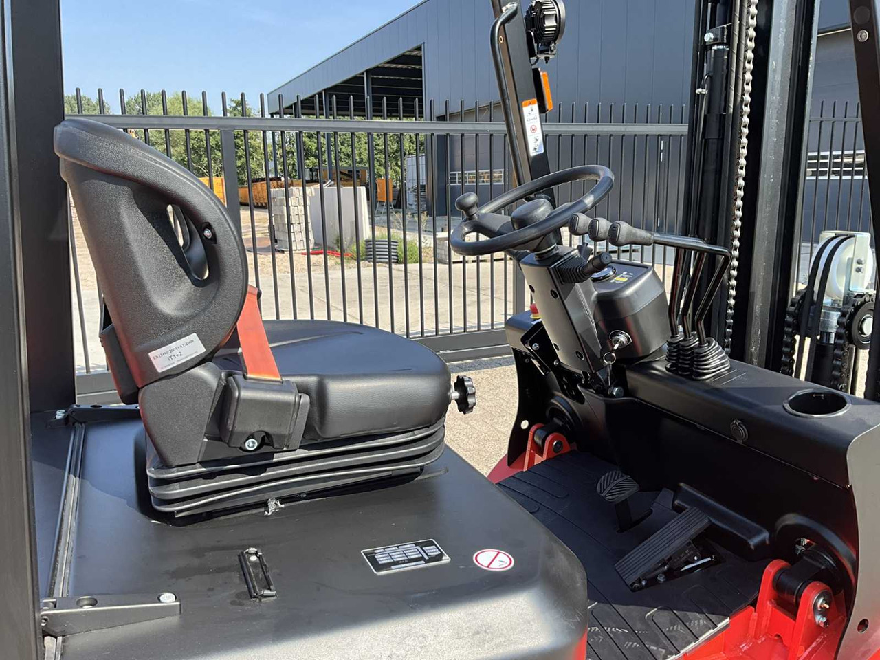 Forklift EP - 2025 - EFL 252 XS - FORKLIFT TRUCK: picture 11