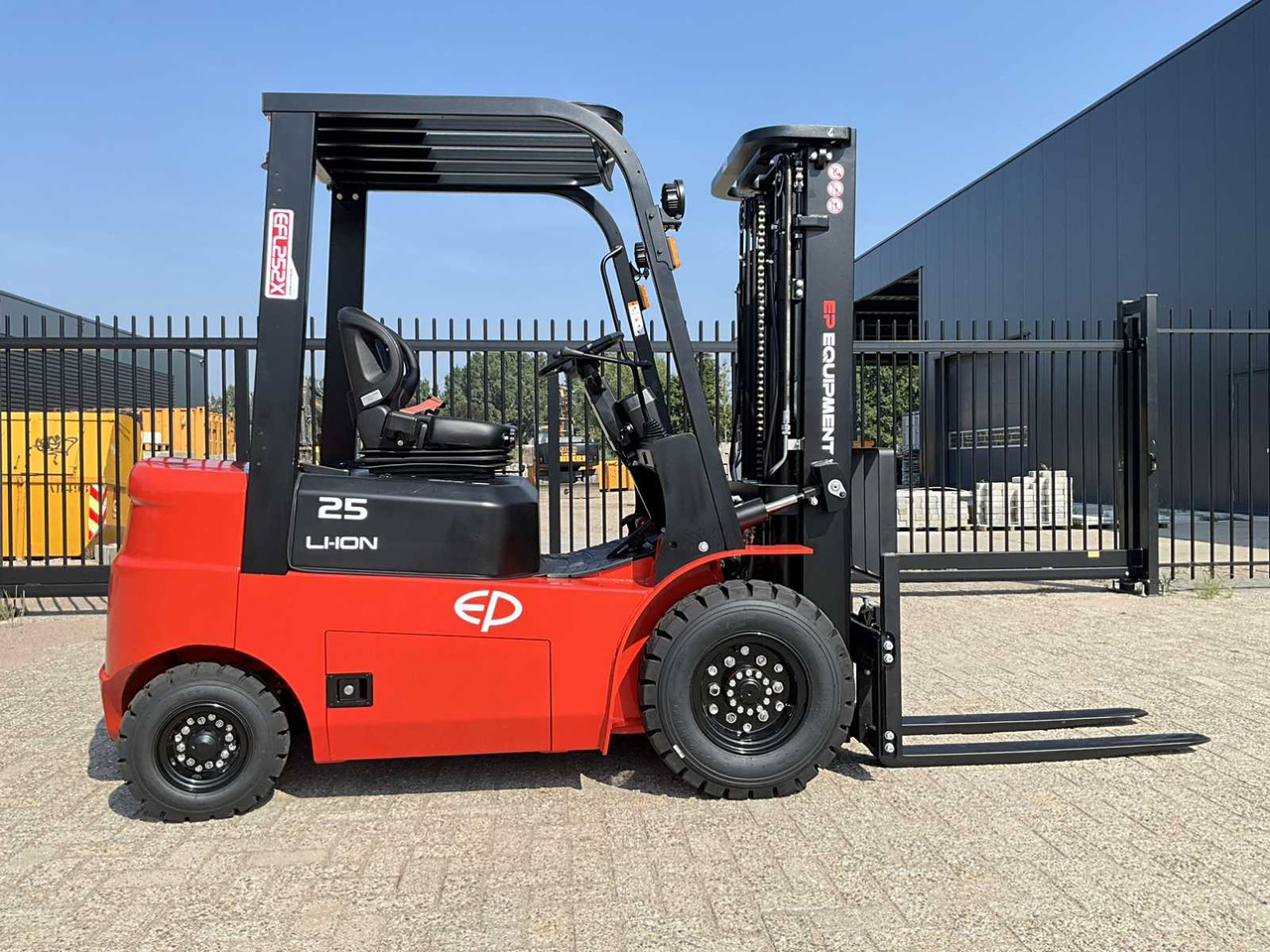 Forklift EP - 2025 - EFL 252 XS - FORKLIFT TRUCK: picture 7
