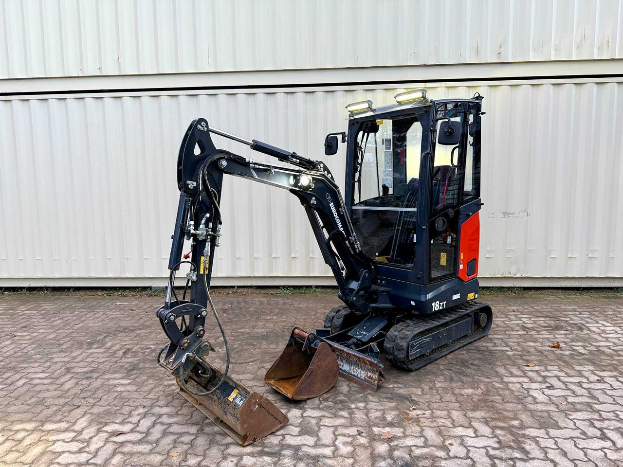 EUROCOMACH - 18ZT - 2022 - MINI EXCAVATOR - Mini excavator: picture 1 EUROCOMACH - 18ZT - 2022 - MINI EXCAVATOR - Mini excavator: picture 1