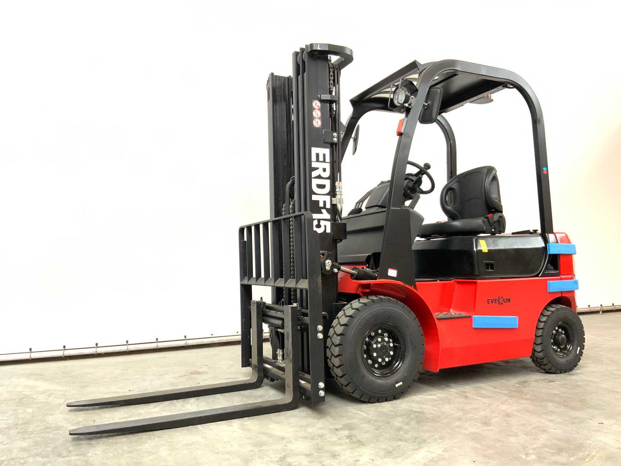 EVERUN - 2024 - ERDF15 - FORKLIFT 1.5T DIESEL - Forklift: picture 2 EVERUN - 2024 - ERDF15 - FORKLIFT 1.5T DIESEL - Forklift: picture 2