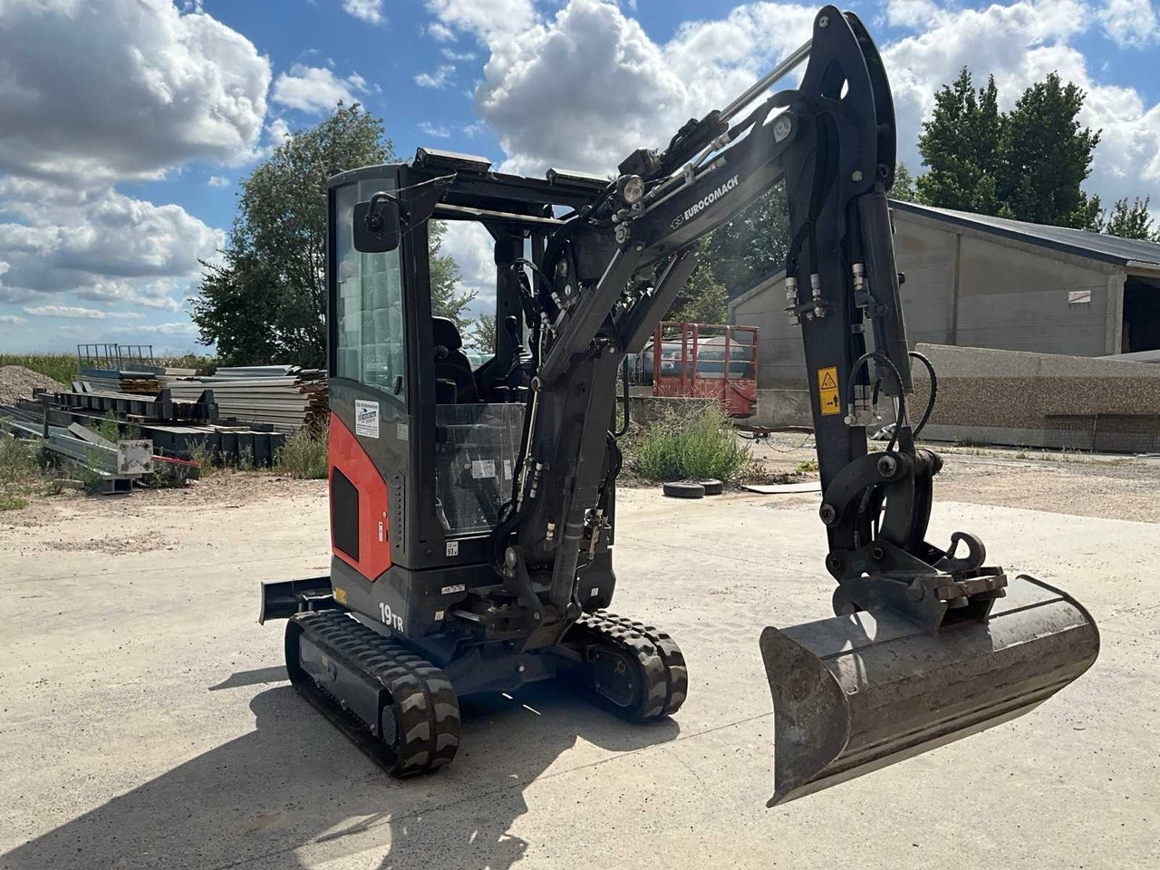 Eurocomach 19TR - Crawler excavator: picture 3 Eurocomach 19TR - Crawler excavator: picture 3