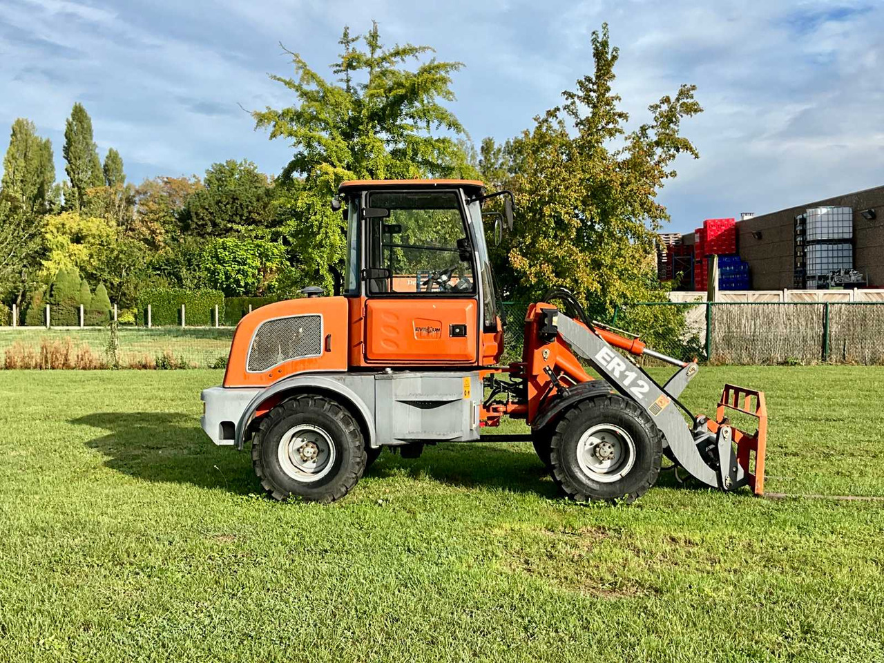 Everun ER12 - Wheel loader: picture 3 Everun ER12 - Wheel loader: picture 3