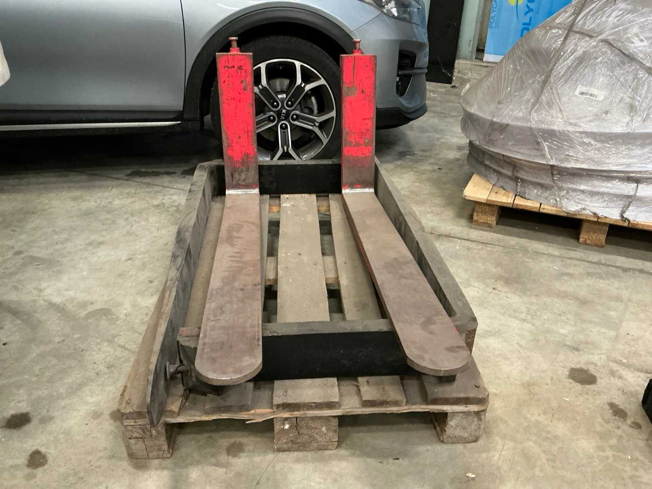 FORKLIFT FORKS (4X) - Forklift: picture 2 FORKLIFT FORKS (4X) - Forklift: picture 2