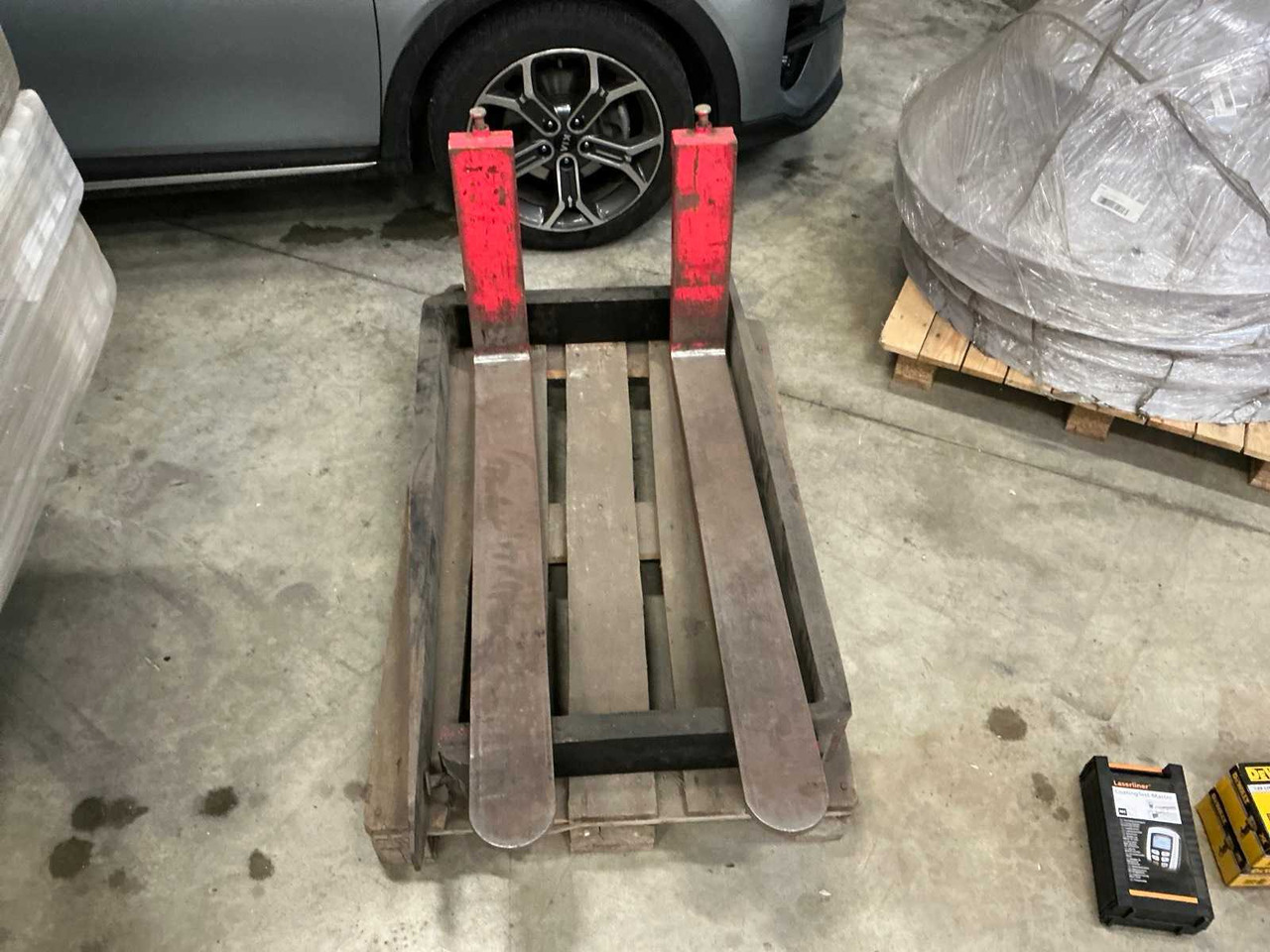 FORKLIFT FORKS (4X) - Forklift: picture 4 FORKLIFT FORKS (4X) - Forklift: picture 4