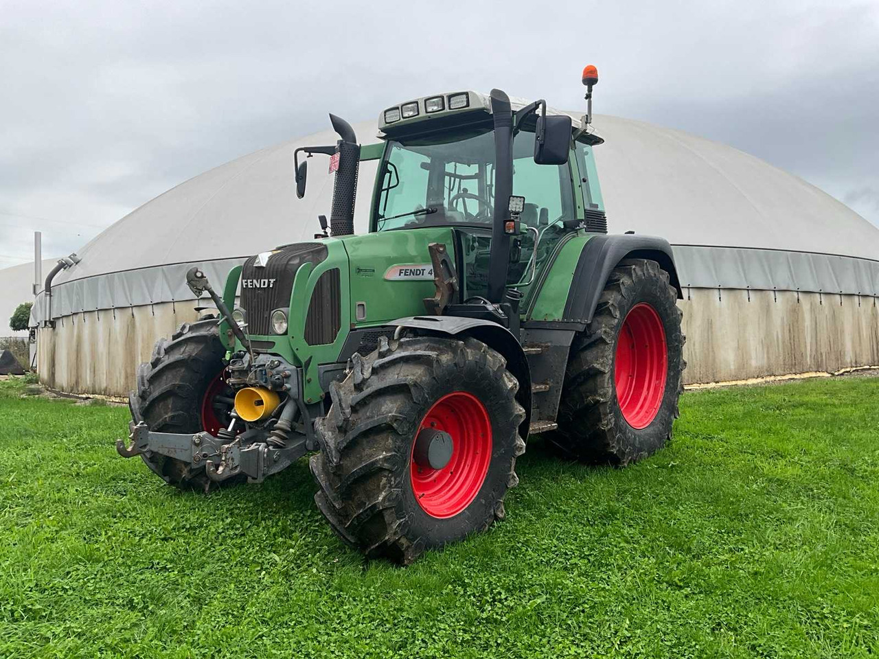Fendt 415 vario - Farm tractor: picture 1 Fendt 415 vario - Farm tractor: picture 1