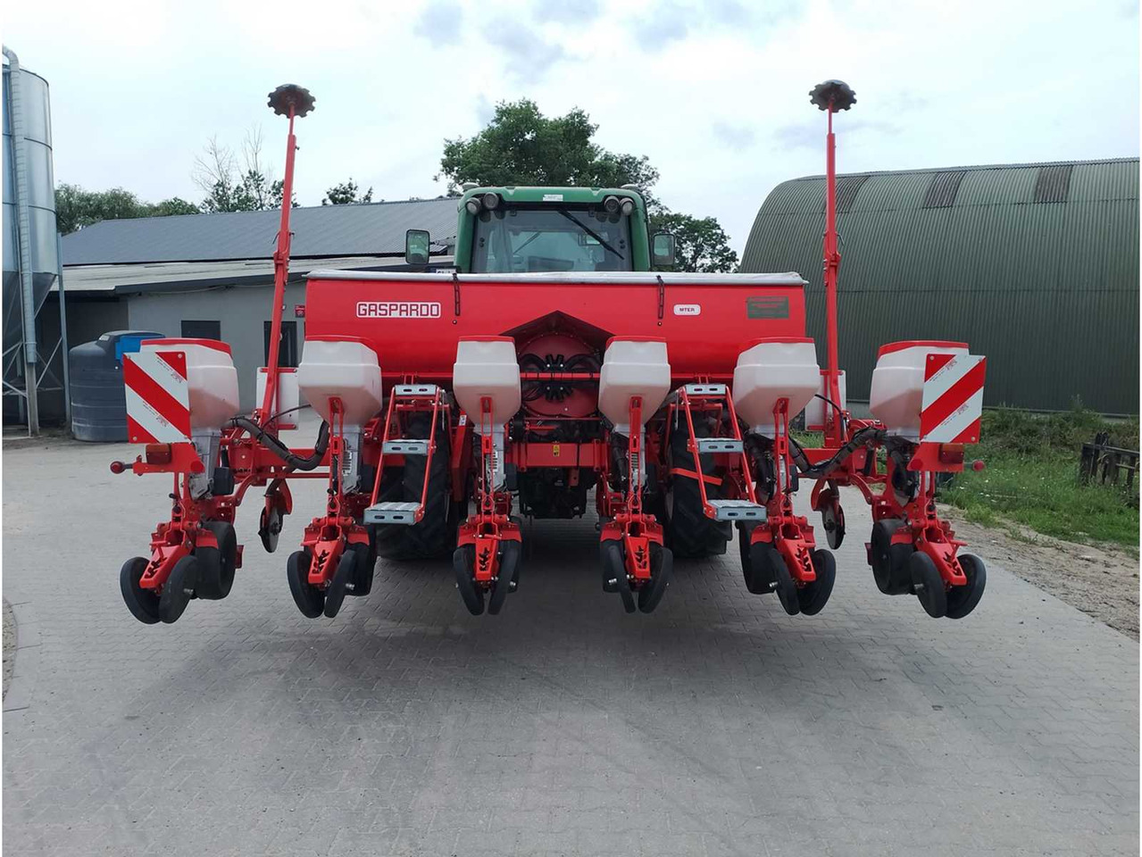 GASPARDO MTER Isotronic 300 6ROW - Sowing equipment: picture 3 GASPARDO MTER Isotronic 300 6ROW - Sowing equipment: picture 3