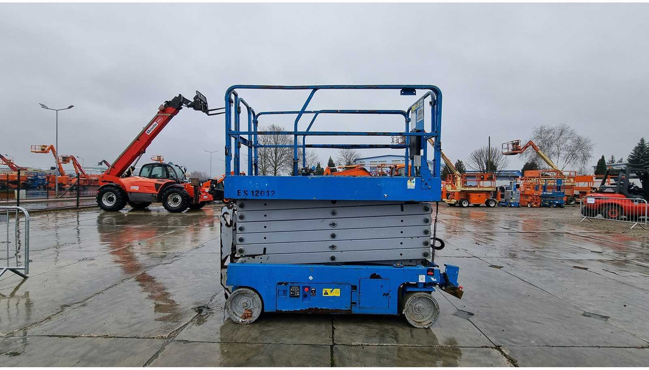 Aerial platform GENIE - GS4047 - AERIAL WORK PLATFORMS - 2015 (ESN14015029): picture 18