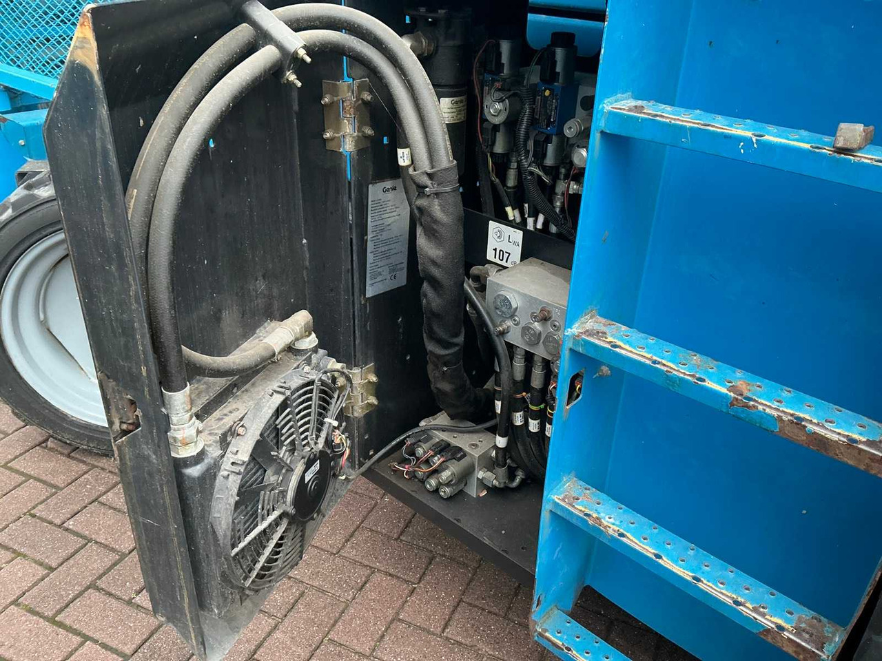 Aerial platform Genie GS-5390: picture 22 Aerial platform Genie GS-5390: picture 22