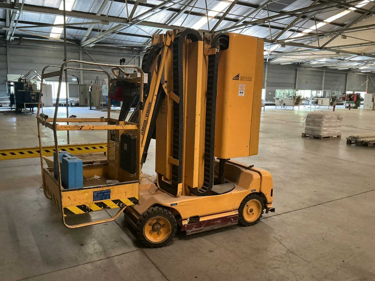 Grove Manlift Toucan 1100 - Aerial platform: picture 1 Grove Manlift Toucan 1100 - Aerial platform: picture 1