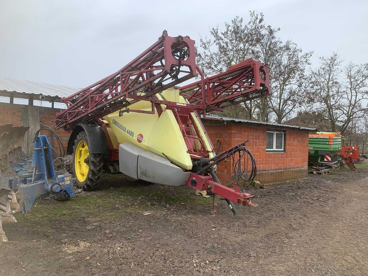 HARDI - Sprayer: picture 1 HARDI - Sprayer: picture 1