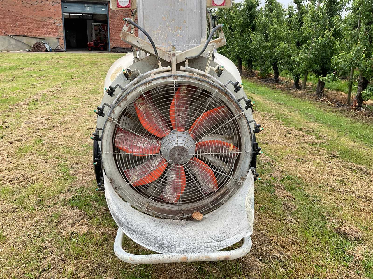 Induma Turbo Twin - Sprayer: picture 5 Induma Turbo Twin - Sprayer: picture 5