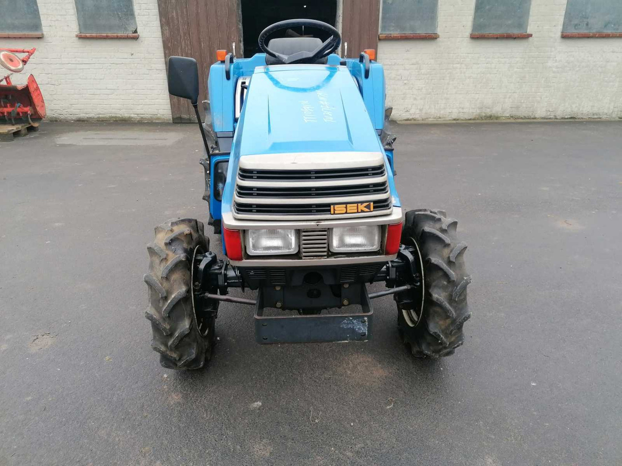 Iseki TU217F - Mini tractor: picture 2 Iseki TU217F - Mini tractor: picture 2