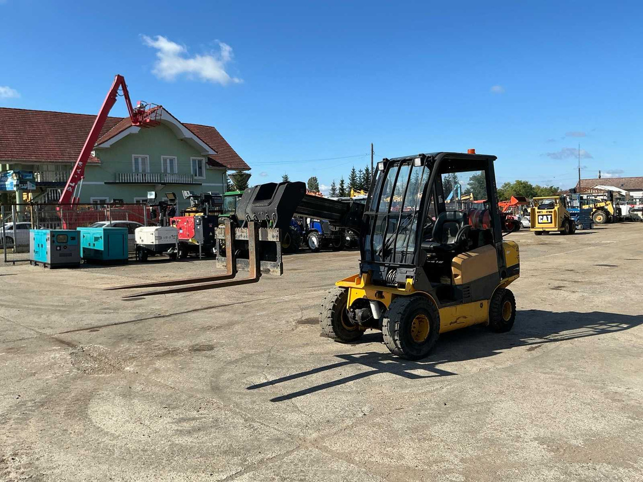 JCB - TELETRUCK - FORKLIFT TRUCKS - 2005 - Forklift: picture 1 JCB - TELETRUCK - FORKLIFT TRUCKS - 2005 - Forklift: picture 1