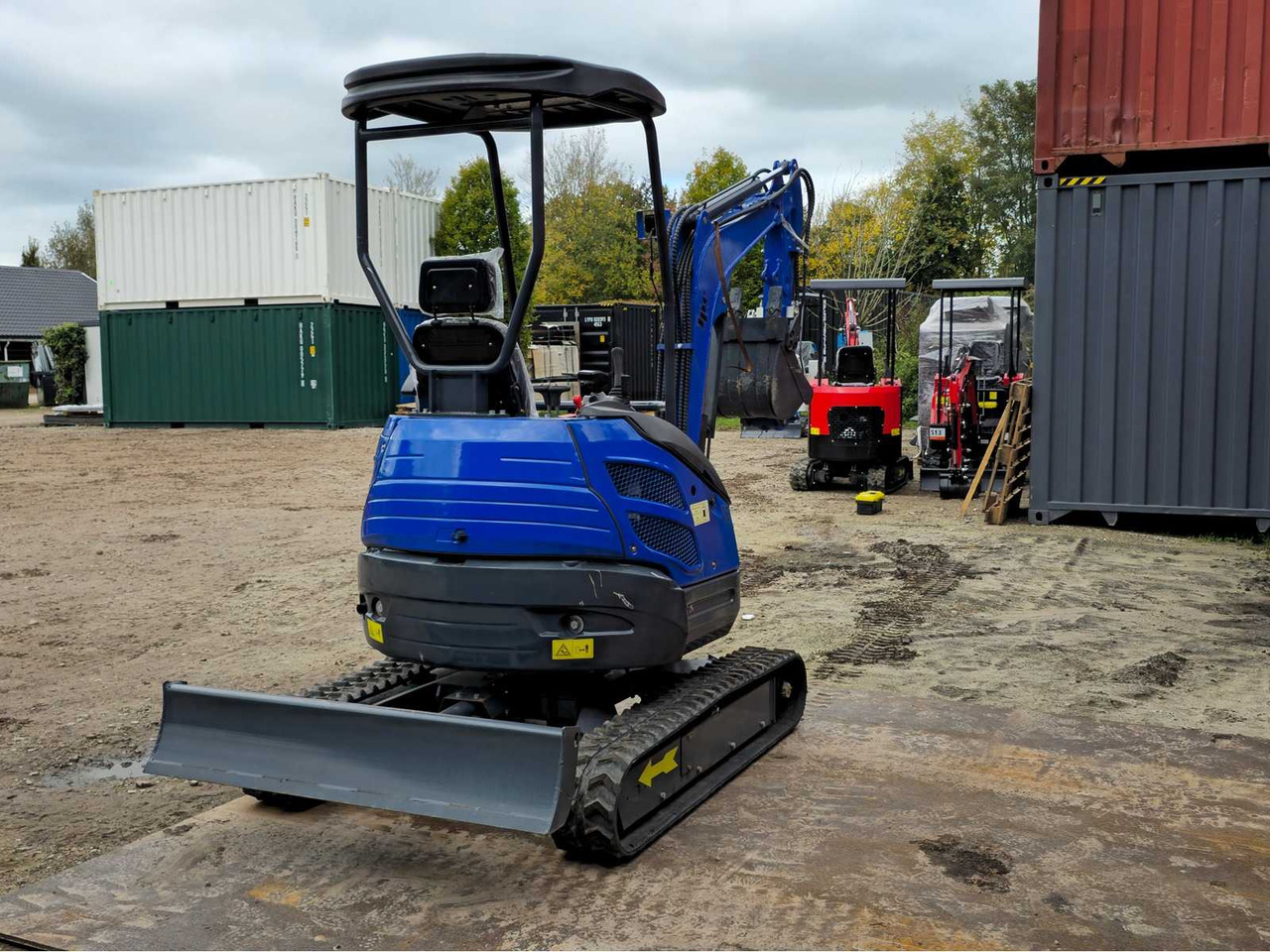 JPC HT25 - Mini excavator: picture 4 JPC HT25 - Mini excavator: picture 4