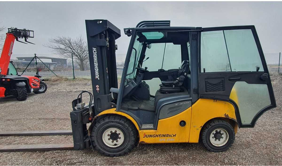 JUNGHEINRICH - DFG S50S - 2015 - FORKLIFT TRUCKS - Forklift: picture 5 JUNGHEINRICH - DFG S50S - 2015 - FORKLIFT TRUCKS - Forklift: picture 5