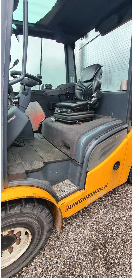 JUNGHEINRICH - DFG S50S - 2015 - FORKLIFT TRUCKS - Forklift: picture 4 JUNGHEINRICH - DFG S50S - 2015 - FORKLIFT TRUCKS - Forklift: picture 4