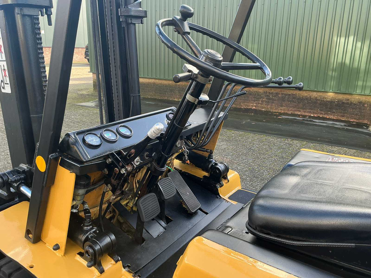 Forklift KOMATSU FD25-8 FORKLIFT: picture 10