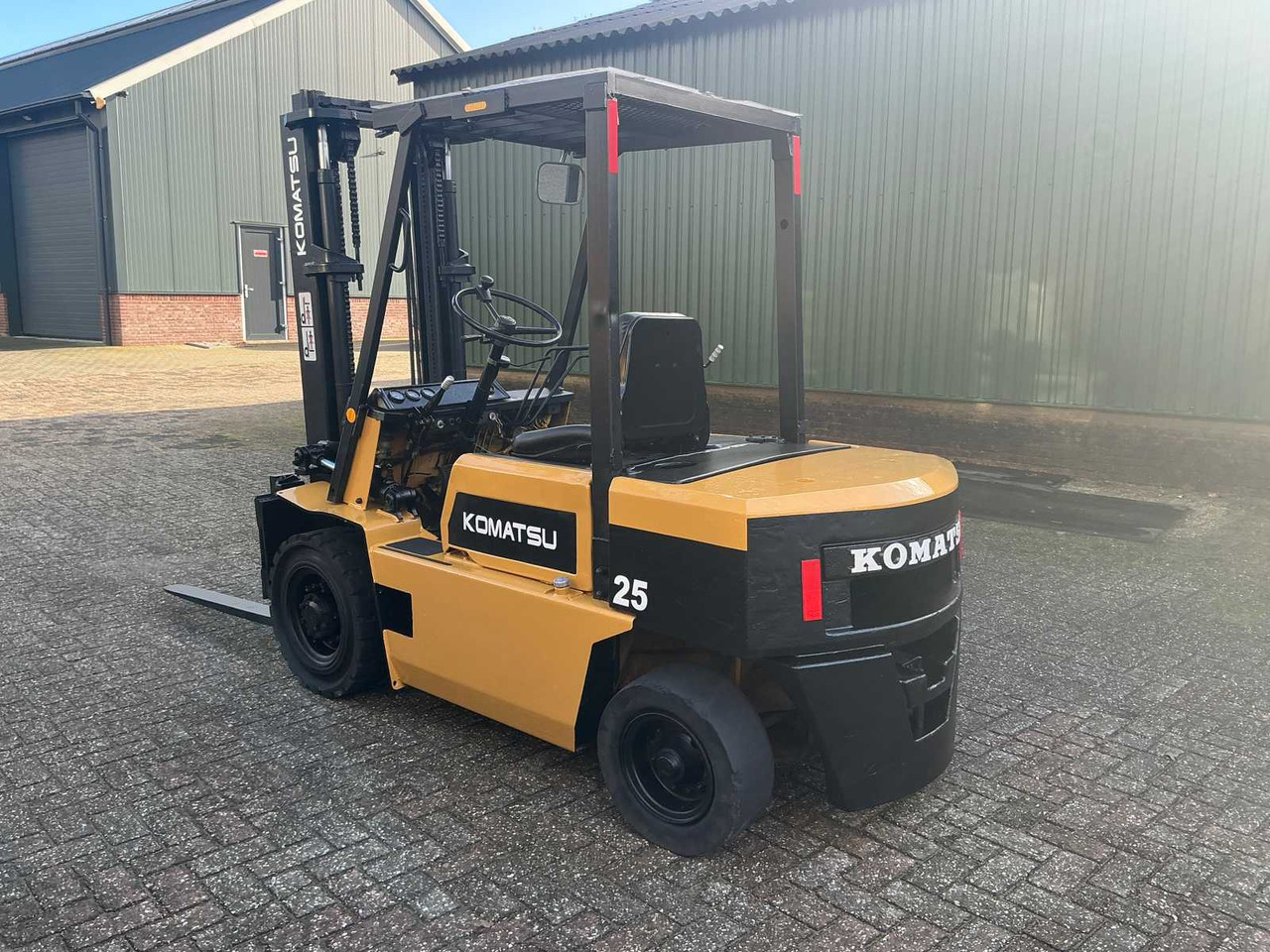 Forklift KOMATSU FD25-8 FORKLIFT: picture 6