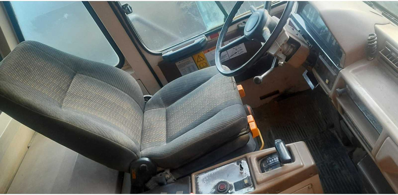 KOMATSU KOMATSU - HD405-6 - DUMPER TRUCK - 2000 - Dumper: picture 5 KOMATSU KOMATSU - HD405-6 - DUMPER TRUCK - 2000 - Dumper: picture 5