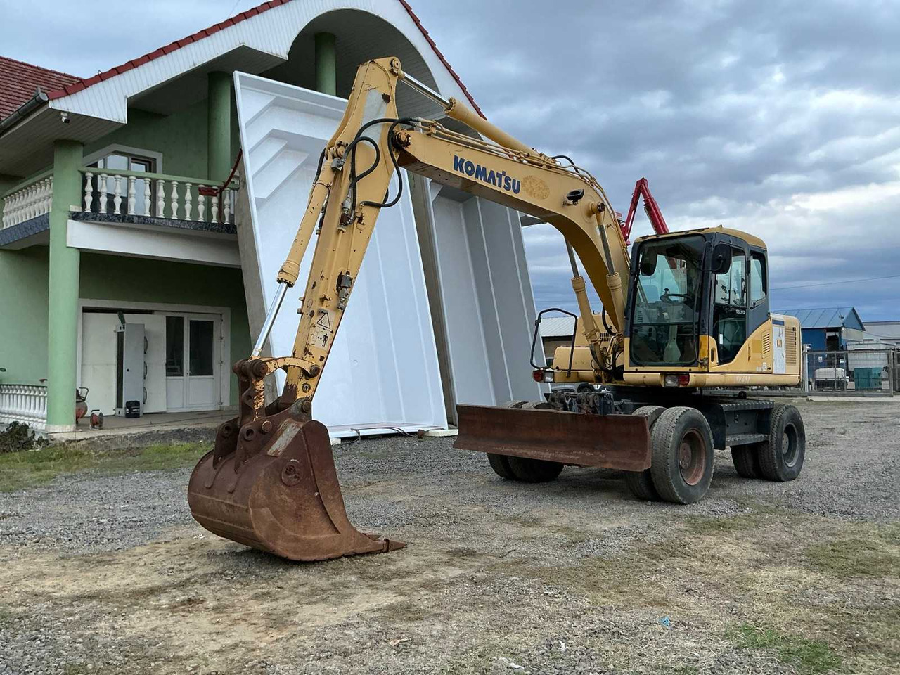 KOMATSU - PW 130 -7K - WHEELED EXCAVATOR - 2006 - Wheel excavator: picture 3 KOMATSU - PW 130 -7K - WHEELED EXCAVATOR - 2006 - Wheel excavator: picture 3