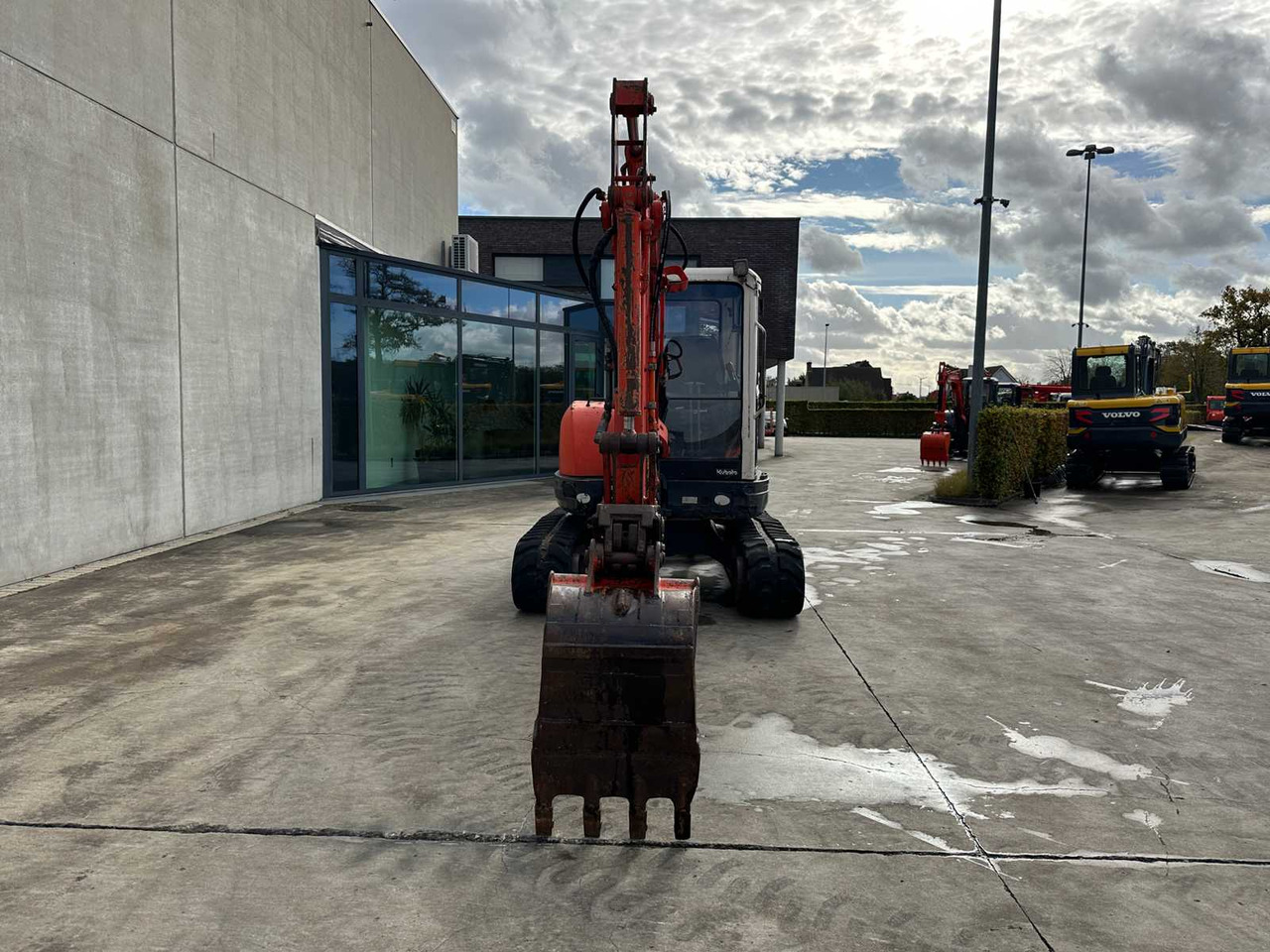 KUBOTA - 2005 - U45 - 3 - MIDI EXCAVATOR - Excavator: picture 2 KUBOTA - 2005 - U45 - 3 - MIDI EXCAVATOR - Excavator: picture 2