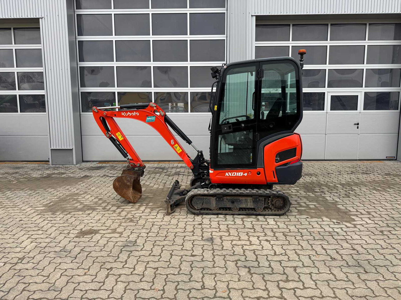 KUBOTA - KX018-4 - 2020 - MINI EXCAVATOR - Mini excavator: picture 1 KUBOTA - KX018-4 - 2020 - MINI EXCAVATOR - Mini excavator: picture 1