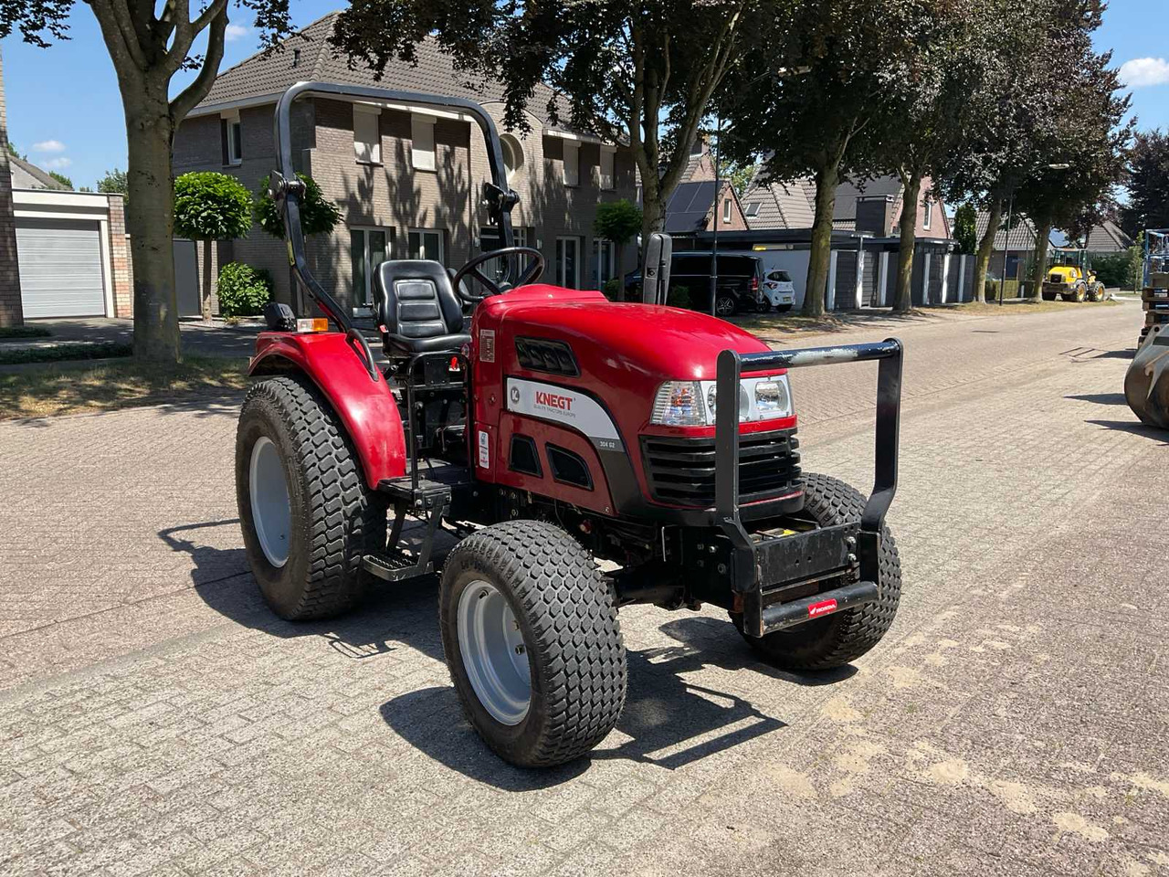 Knegt DF 304 G2 - Mini tractor: picture 3 Knegt DF 304 G2 - Mini tractor: picture 3