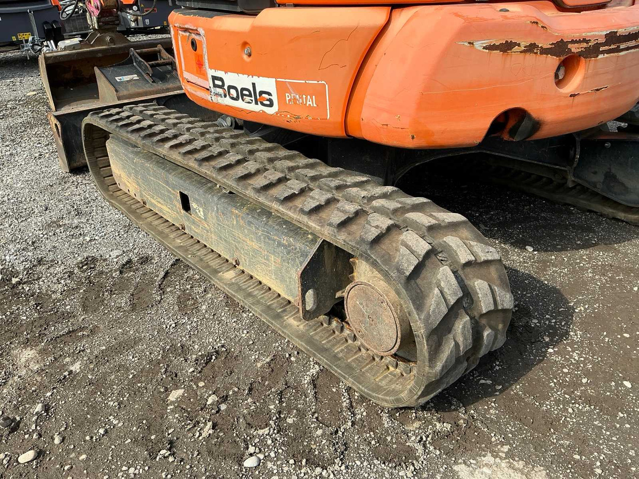 Komatsu PC35MR-5 - Crawler excavator: picture 5 Komatsu PC35MR-5 - Crawler excavator: picture 5