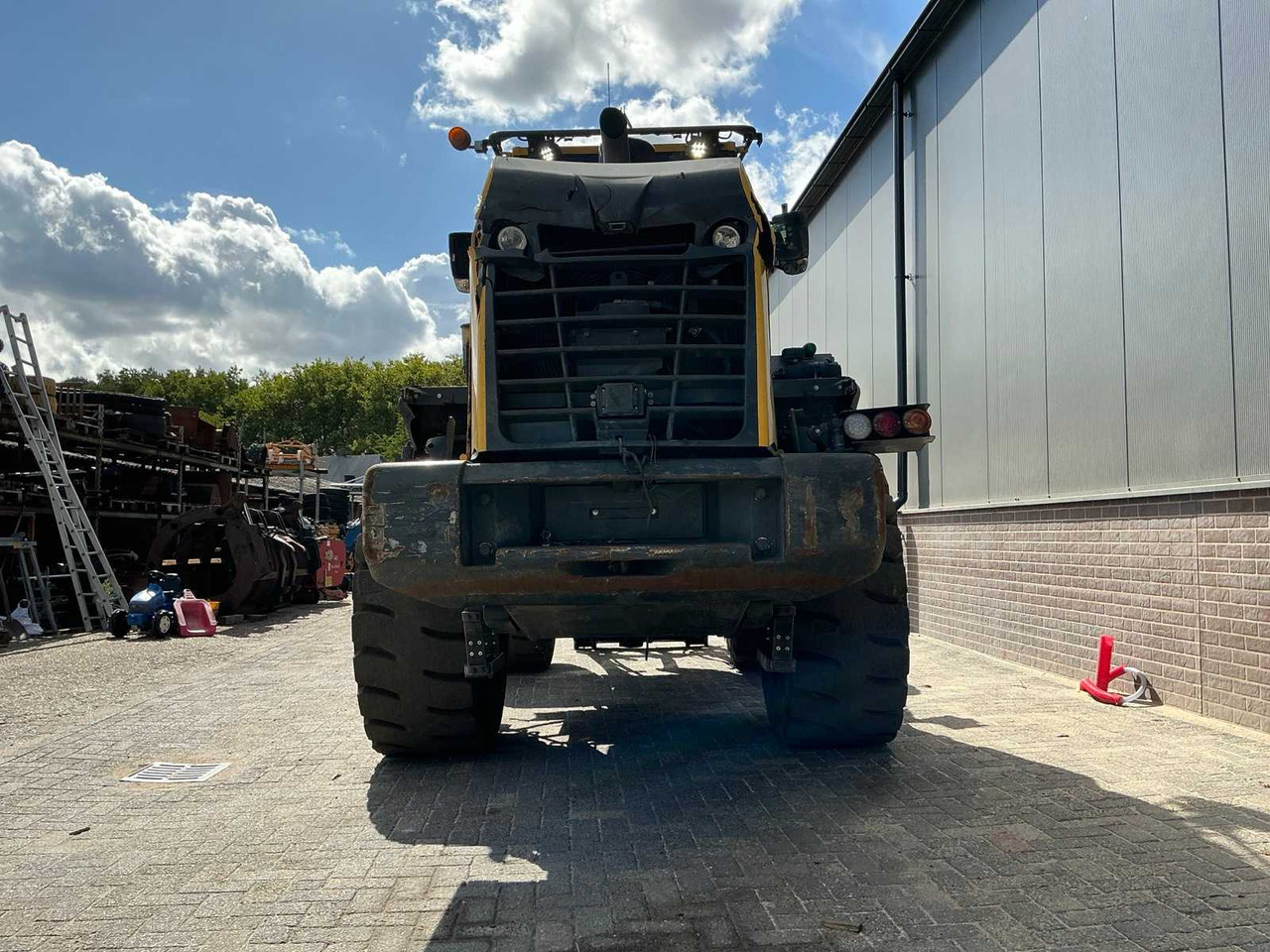 Komatsu WA270-8EO - Wheel loader: picture 4 Komatsu WA270-8EO - Wheel loader: picture 4